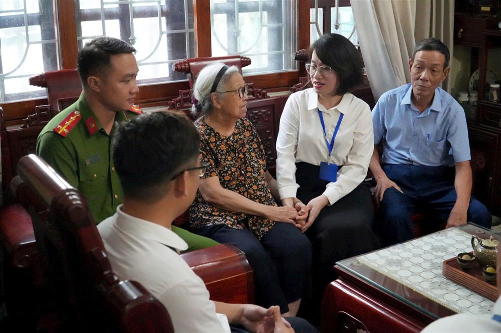 Đẩy mạnh cải cách hành chính và chuyển đổi số qua mô hình “Tổ hỗ trợ Cầu nối hành chính”